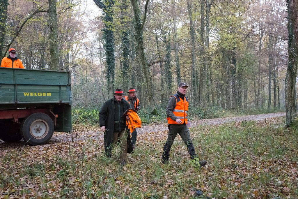 Anstellen der Jäger